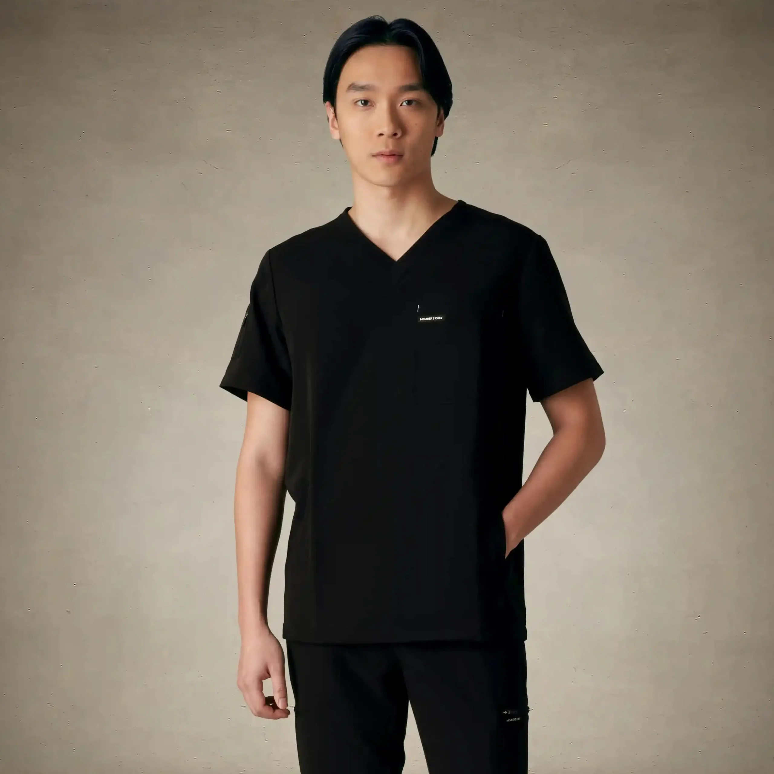 Manchester 3-Pocket Scrub Top